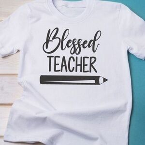 Teacher tee shirt ! ✔️you pick size, made to order woman’s tee shirt
